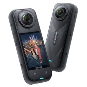 מצלמת אקסטרים Insta360 X5